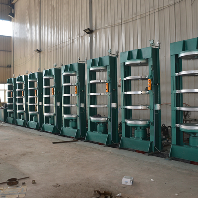 satın al Motosiklet Bisiklet Lastiği Kürleme Presi Dikey Lastik Kalıplama Makinesi PLC online manufacture