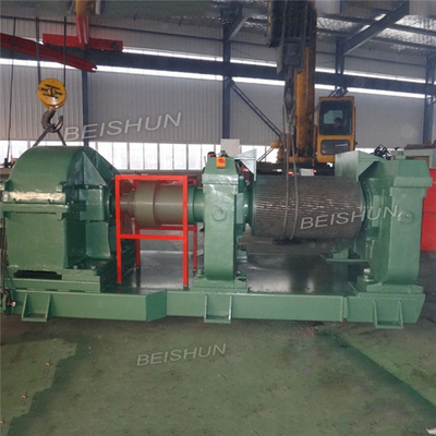 satın al Geri Kazanılmış Kauçuk İçin 560mm Atık Lastik Geri Dönüşüm Makinesi Lastik Kauçuk Kırma Makinesi online manufacture