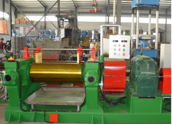satın al XK-400 kauçuk karıştırma fabrikası elektrikli pitch ayarlamasını benimser ve makara yüzeyi sertleştirilir. online manufacture