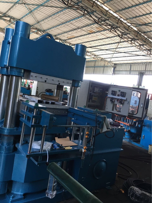 satın al 1200mm×600mm sıcak plaka yarı otomatik kauçuk vulkanize baskı makinesi kauçuk ürünleri üretmek için kullanılır online manufacture