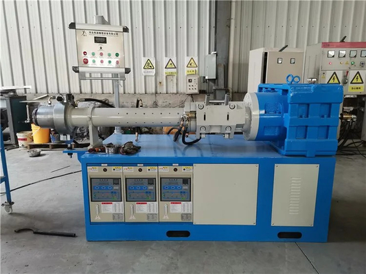 satın al Soğuk besleme ekstrüder 35kw Motor 75mm vida çapı online manufacture