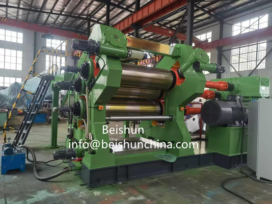 satın al 920mm Genişliği Su Soğutma Üretim için Üç Rulo Kalender Makinesi online manufacture