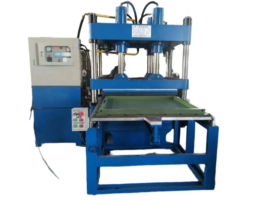 satın al Elektrikli Isıtma Kauçuk Yer Plakası Pres Makinesi / Kauçuk Granülleri Yer Plakası Yapma Makinesi online manufacture