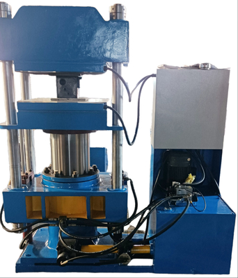 satın al Yüksek Kapasiteli 9500KG Kauçuk Yoğurucu Makinesi, Kauçuk ve Plastik Karıştırma İçin 110KW Ana Motor Gücü online manufacture