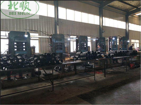 İyi fiyat Tarım araçlarının lastik üretimi için lastik vulkanize baskı makinesi çevrimiçi