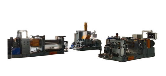 İyi fiyat Su Soğutma PLC kontrolü ve kauçuk üretimi için 30 kg kapasiteli iki rulo kauçuk karıştırma fabrikası çevrimiçi