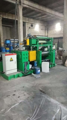 Elektrikli Kontrol Uzaklığı Düzenleme İki Roll Mill Çubuk Karıştırma / Çubuk Karıştırma Mühendisi