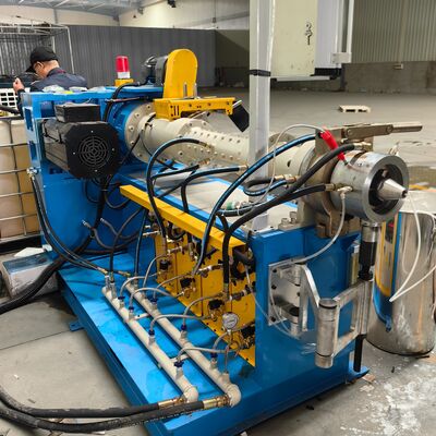 İyi fiyat Tip 90 Pimli Kauçuk Ekstruder, Soğuk Besleme, Düşük Enerji Tüketimi, Sorunsuz Satış Sonrası Servis. çevrimiçi